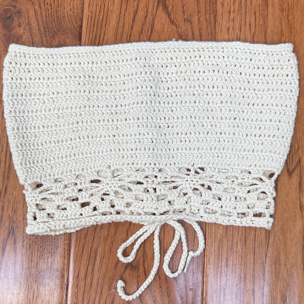 Edikted Cream Crochet Knit Top